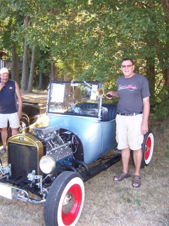 Oly and the Chev Bucket.JPG