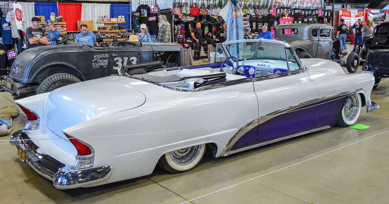 P 1 7-31 CUSTOM (94).jpg