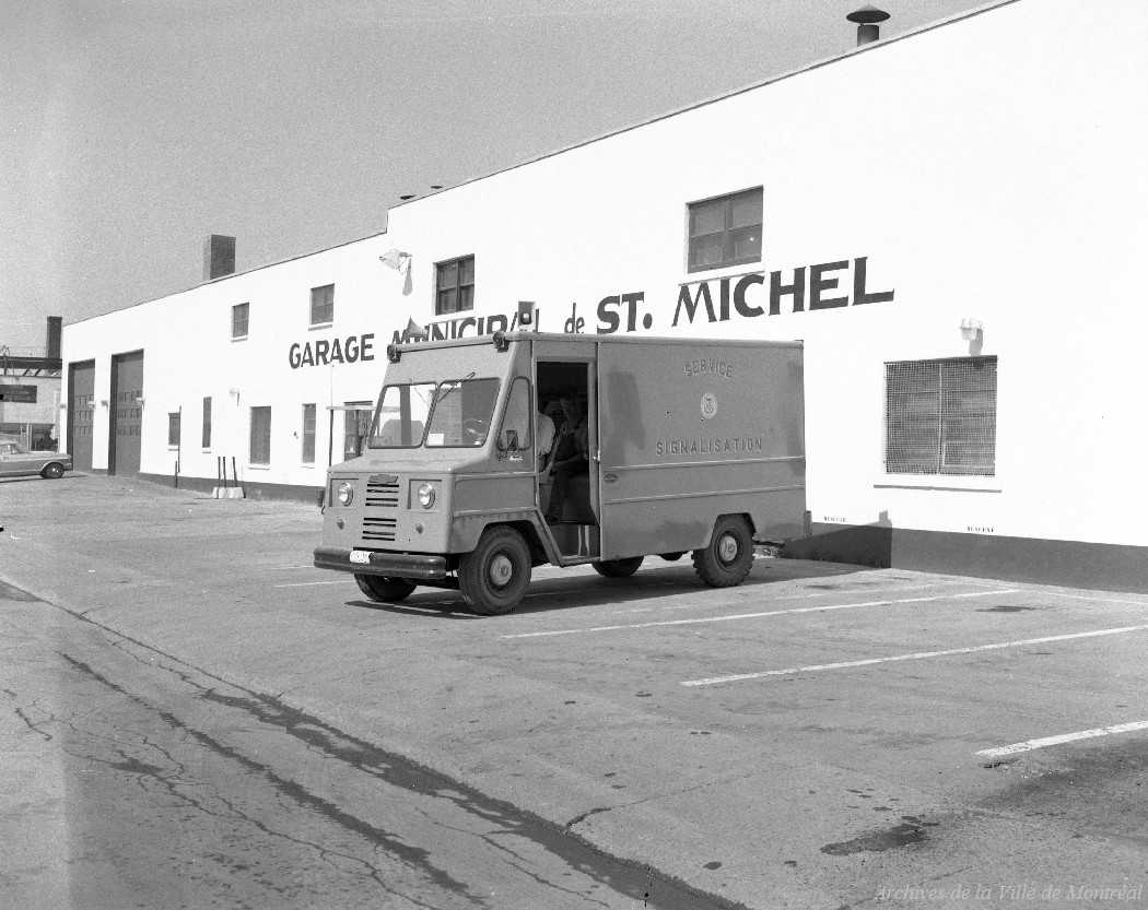 P30-YP1910-002.jpg