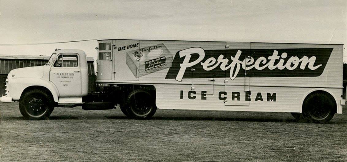 Perfection ice cream truck c 1958.jpg