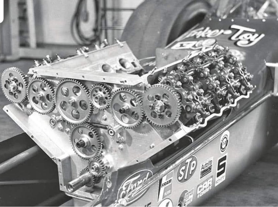 pete robinson sohc gear set-up close.jpg