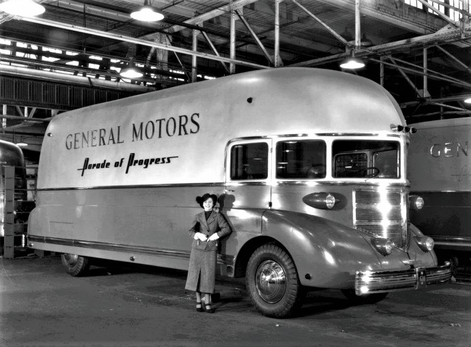 PG GM 1938 Bus (2) - Copy.jpg