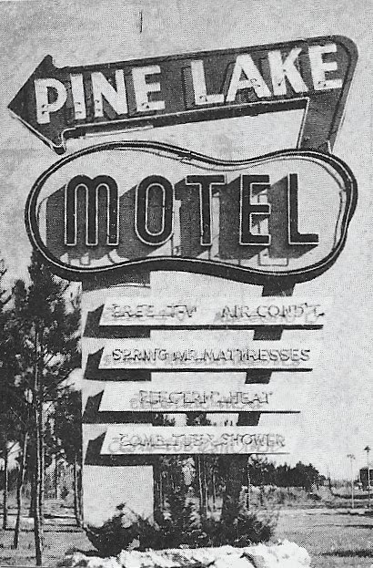 pines motel0001.jpg