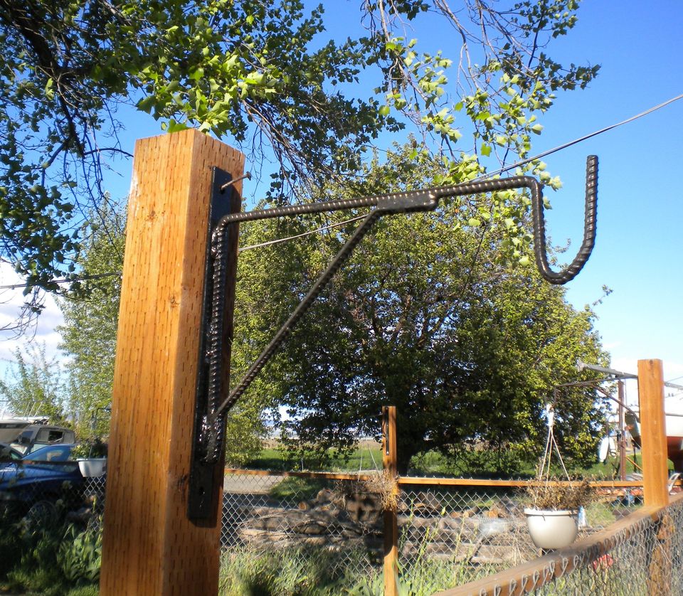 Plant hanger.jpg