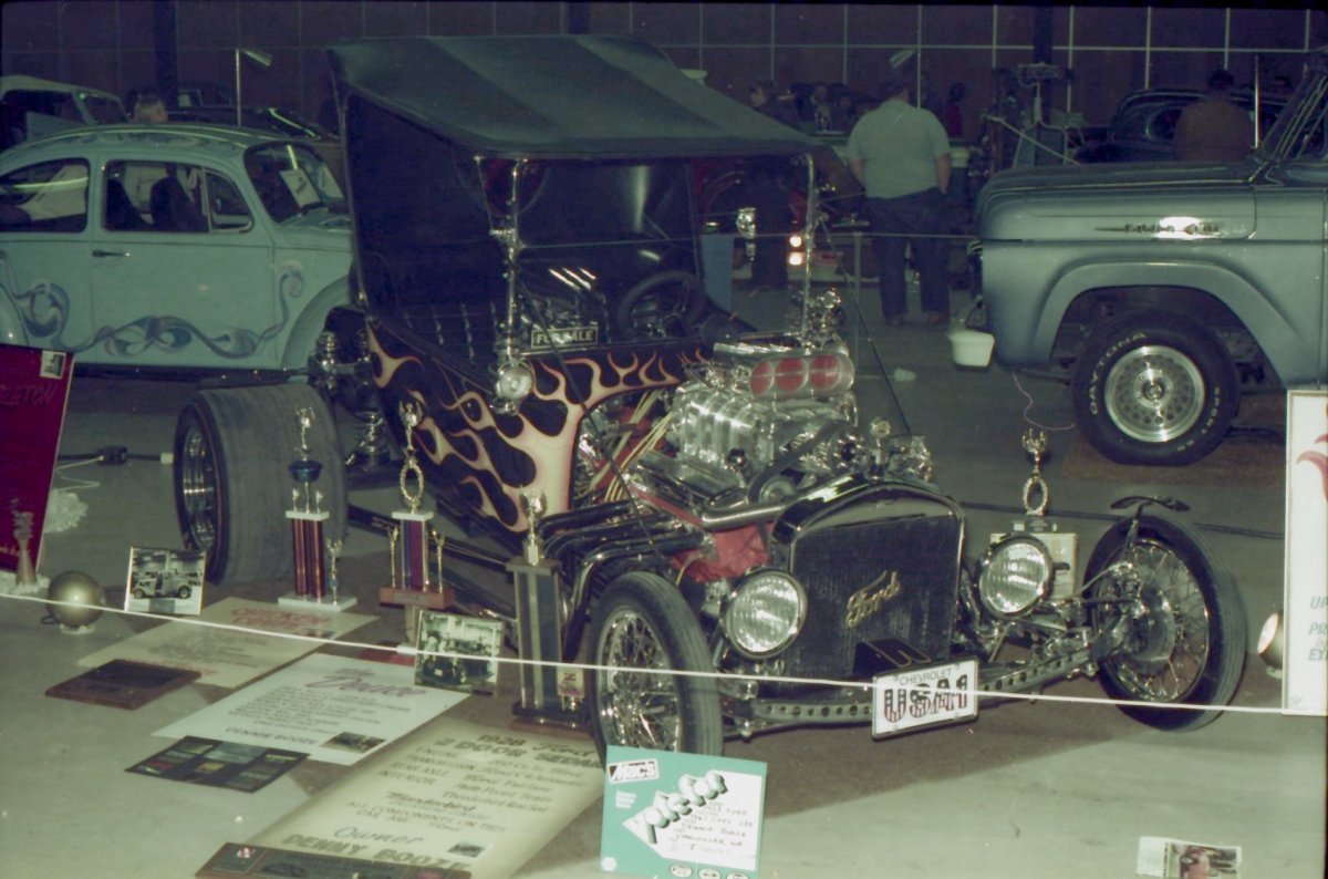 Portland Roadster Show 1975  g.jpg