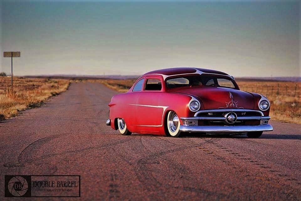 POSTED 1 A CUSTOM (3).jpg