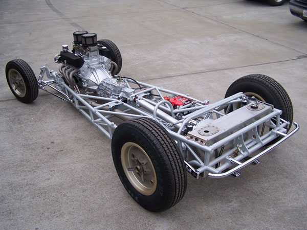 Poteet Roadchamp '32 5wd (by Moal Coachbuilders) Chassis 1.jpg