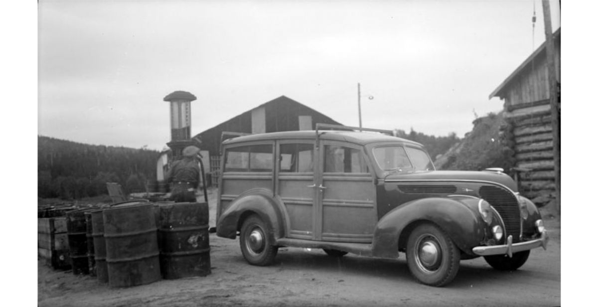 Pour Hamb-116-Postal truck.png