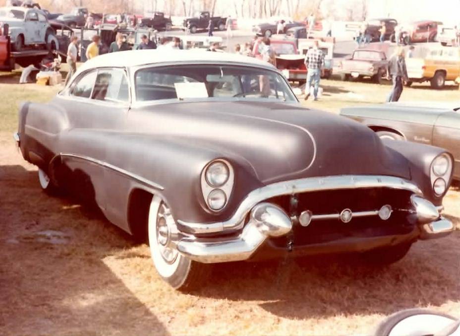 quadHeadlight53Buick.jpeg