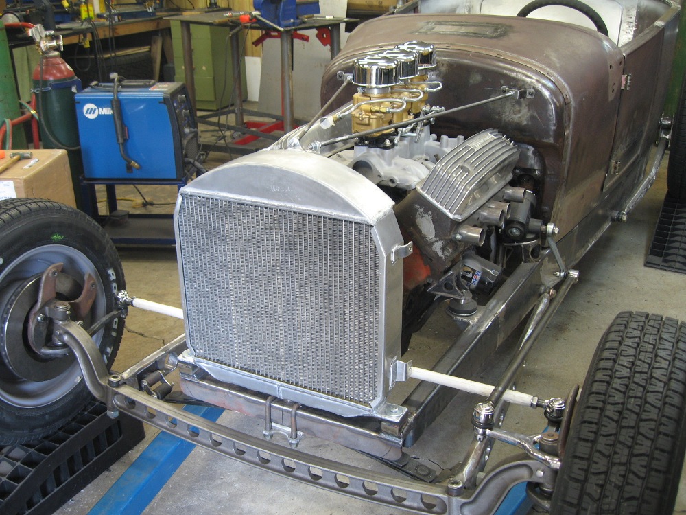 Rad and grille shell 001.JPG