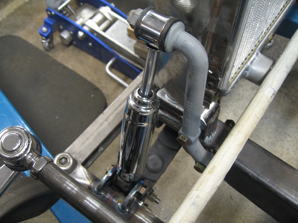 rad mounts and front shocks 004 (2).jpg