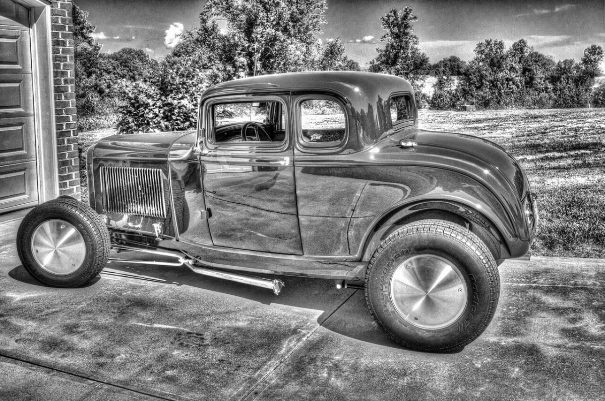 Radial TA on coupe.jpg