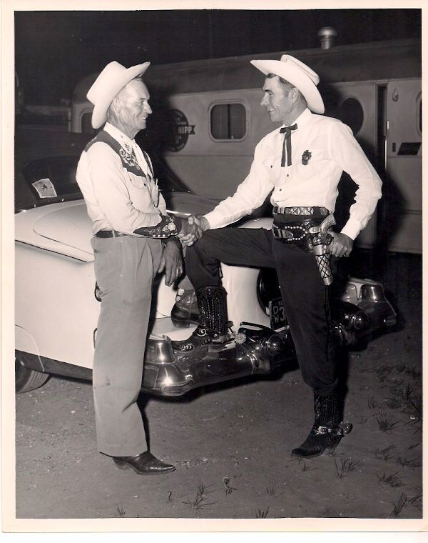 Randolph Scott (r).jpg