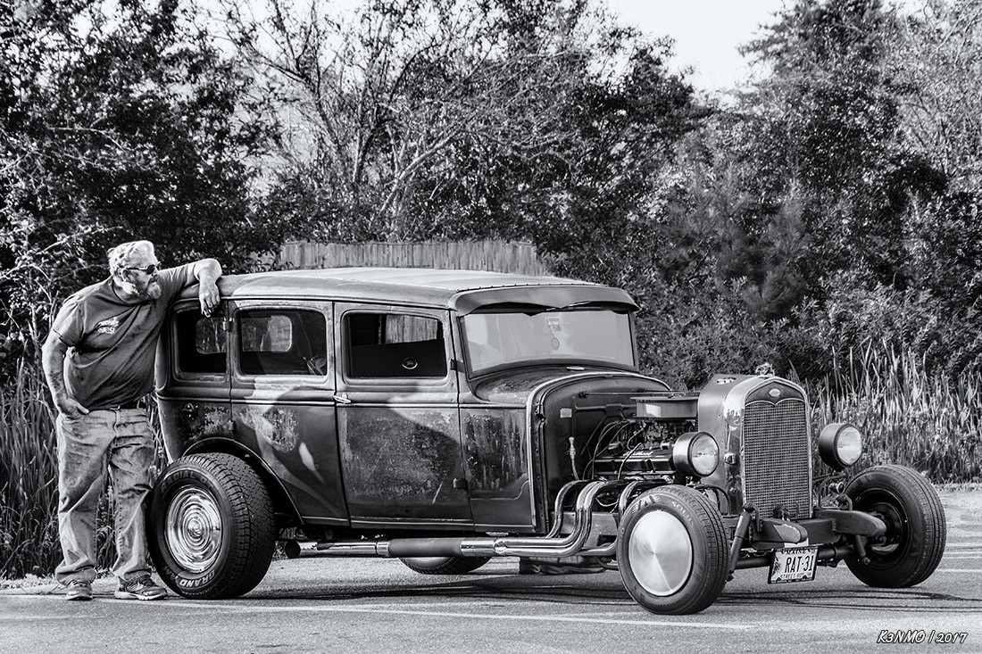 Rat 31 & Owner b&w {2017}=KRM02.jpg