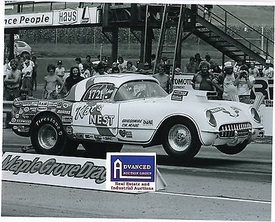 Rats NEST 1953  EMP Vette at maple grove.JPG