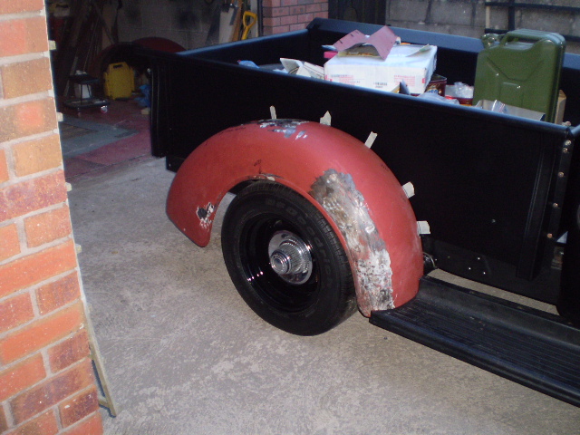 rear fender trial fit 1 002.JPG