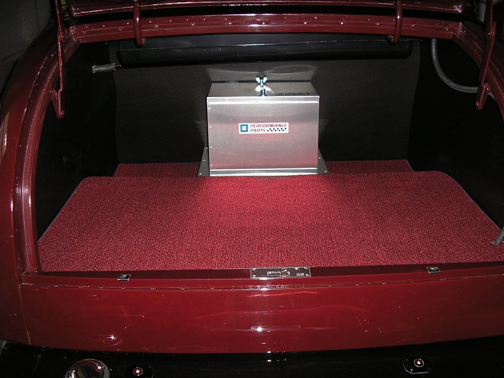 Rear Trunk.JPG