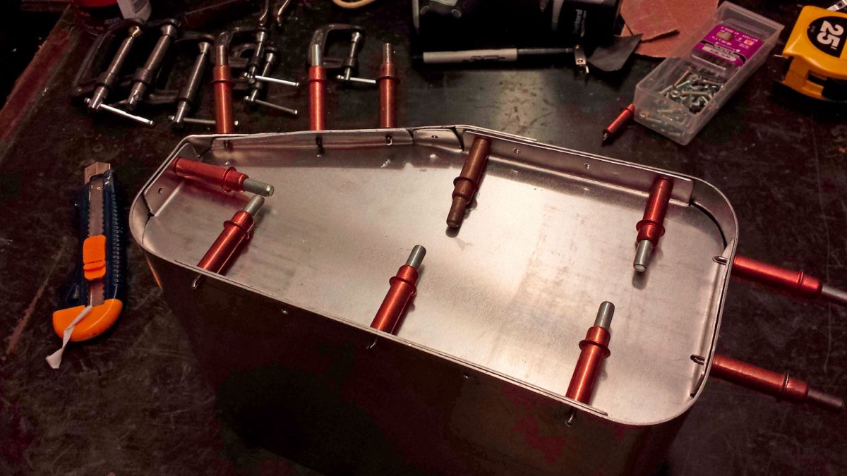 Rear_angle_pre_rivet_sm.jpg