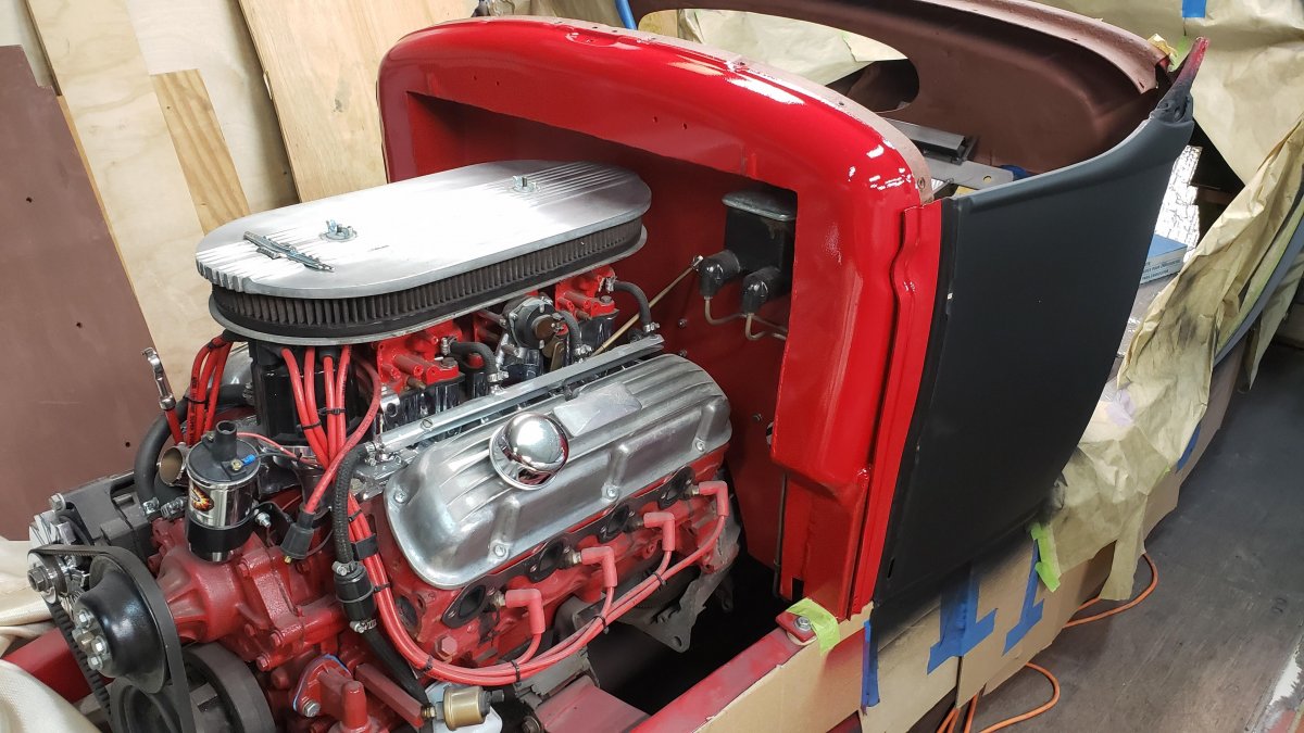 red roadster 83.jpg
