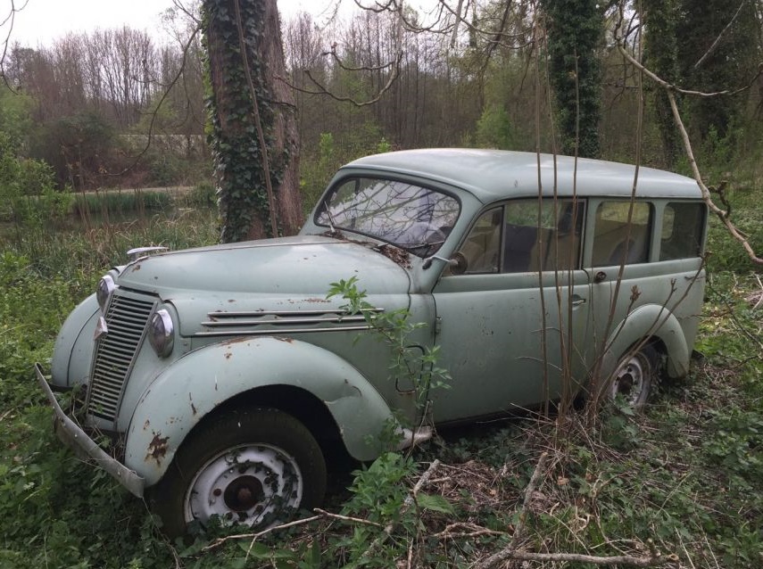 Renault Juvaquatre.jpg