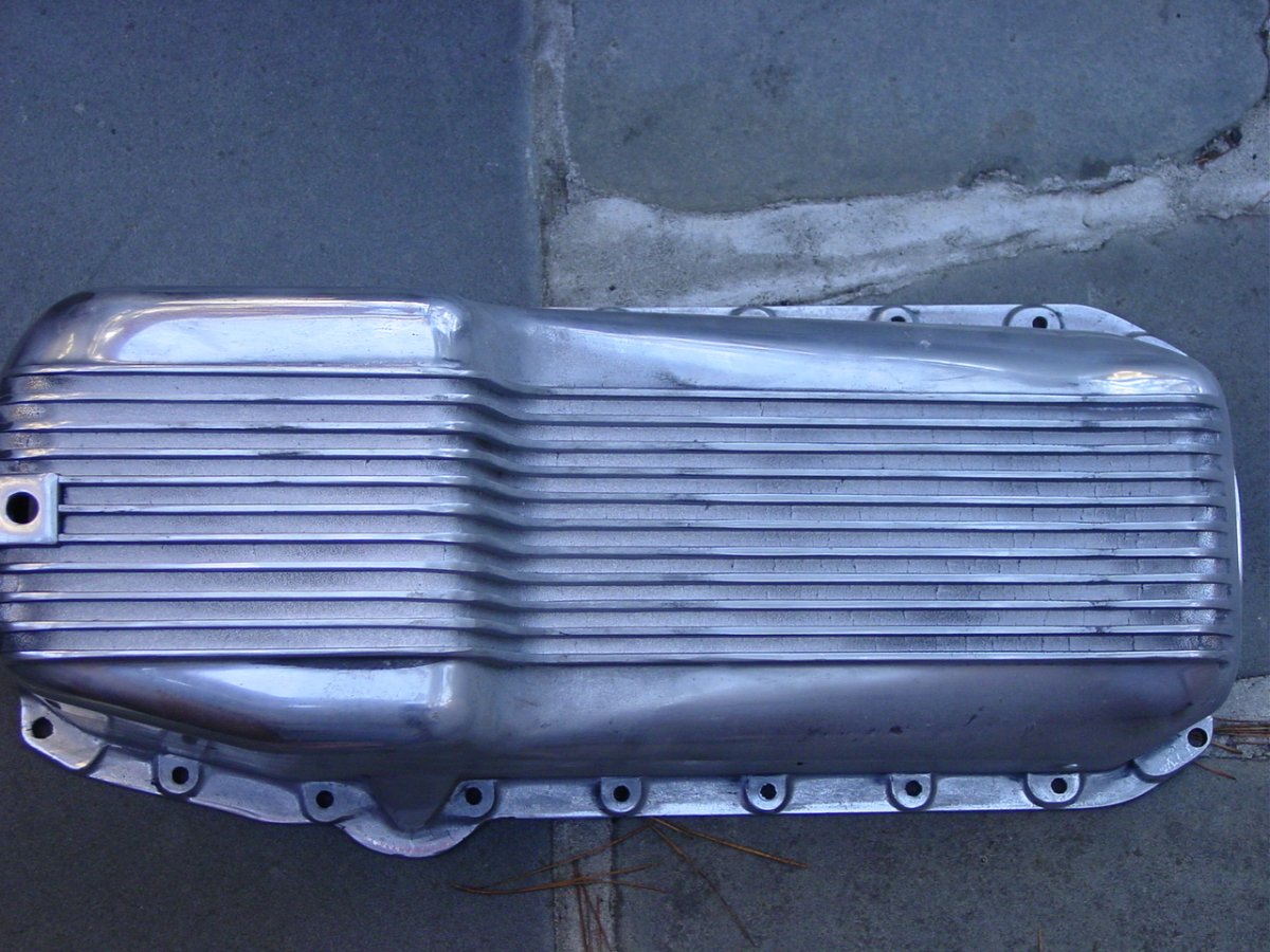 Riibbed Oil Pan.JPG