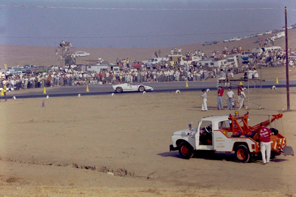 Riverside 1965 The big Ford rumbles past.jpg