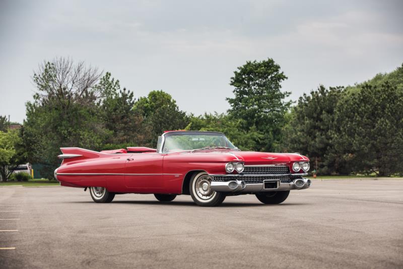 RMMotorCity 2015_174_Cadillac_1959_Series 62_Convertible_59F127640_Overall.jpg