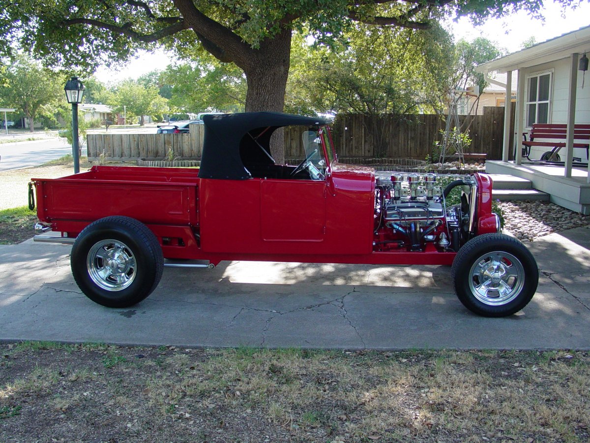 Roadster and pickup 003.jpg