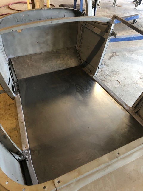 Roadster floor 2.jpg