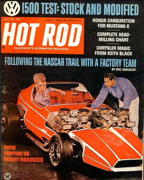 Rob Reisner's Invader with twin Pontiac V-8s 1.JPG