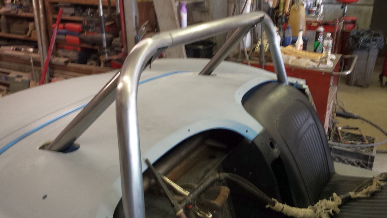 Roll bar 5 15 15  b.jpg