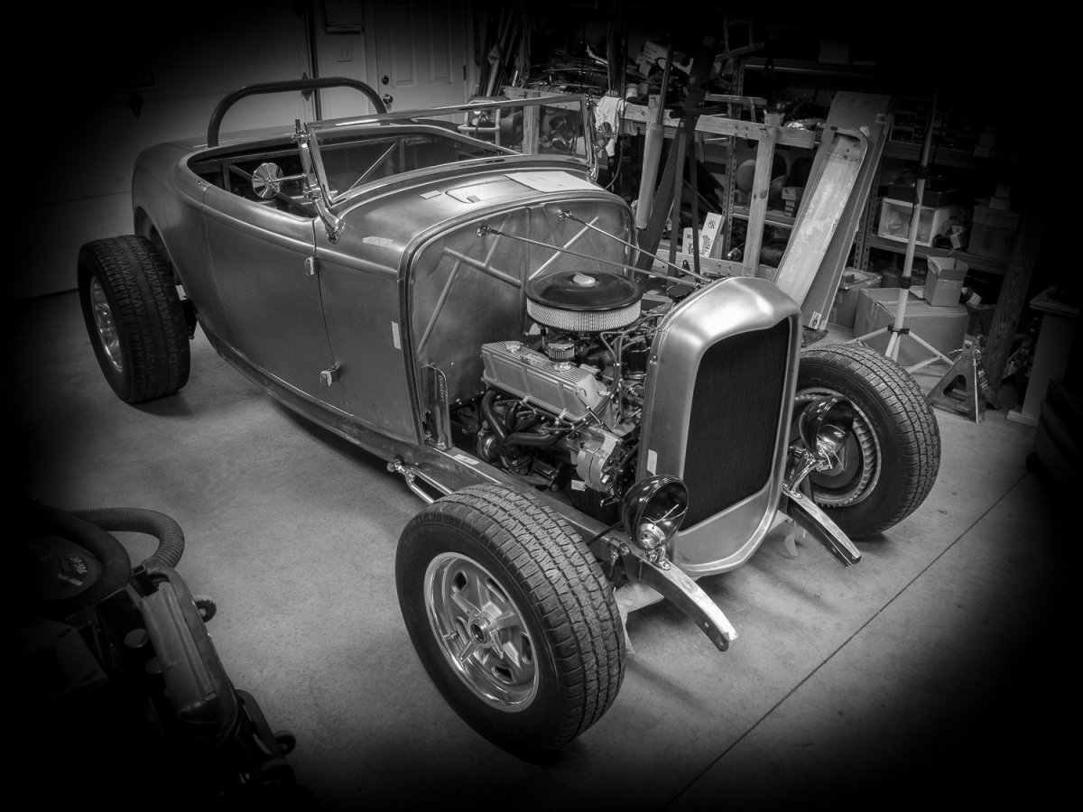 Roll Bar B&W.jpg