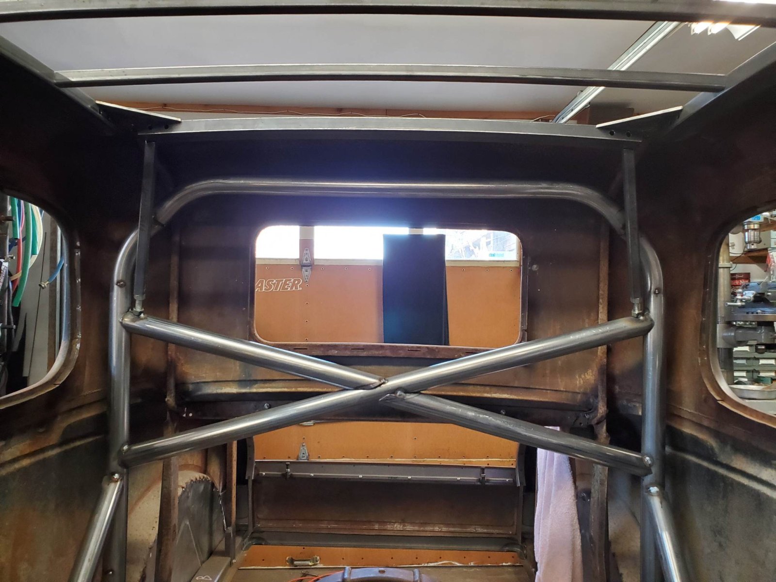 Roll Bar.jpg