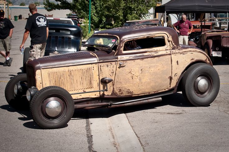 rolling bones 32 3 window coupe - Google Search.jpeg