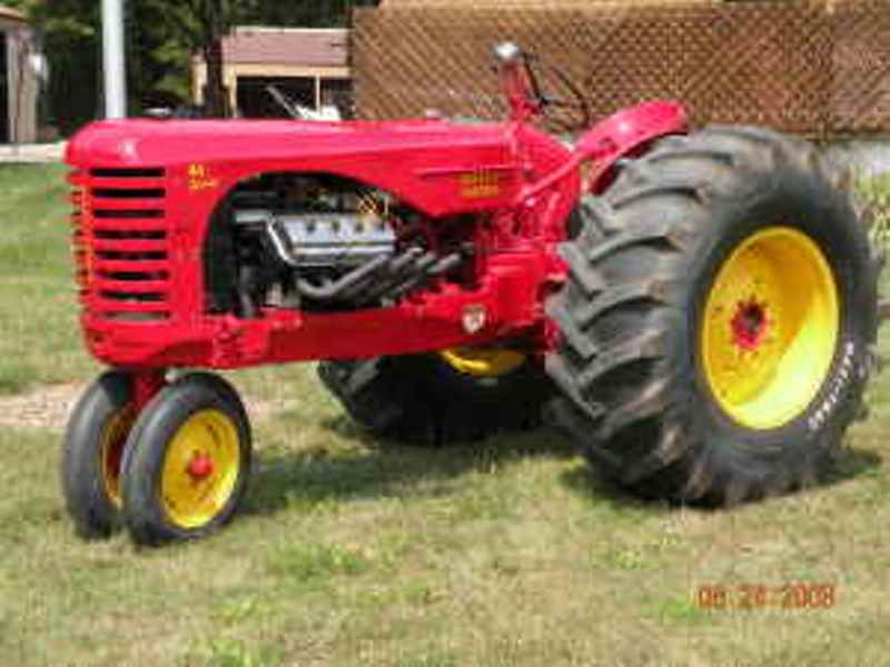 Roy Tallon's HEMI-powered '54 MASSEY HARRIS 44 Special tractor in 2008 (2).jpg