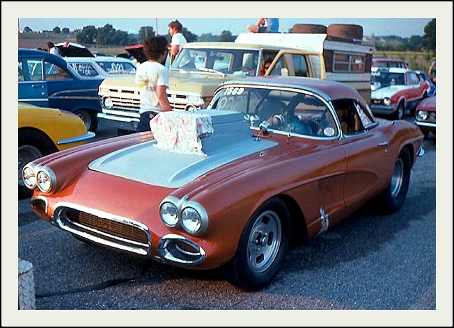 rusty 61 Vette.jpg