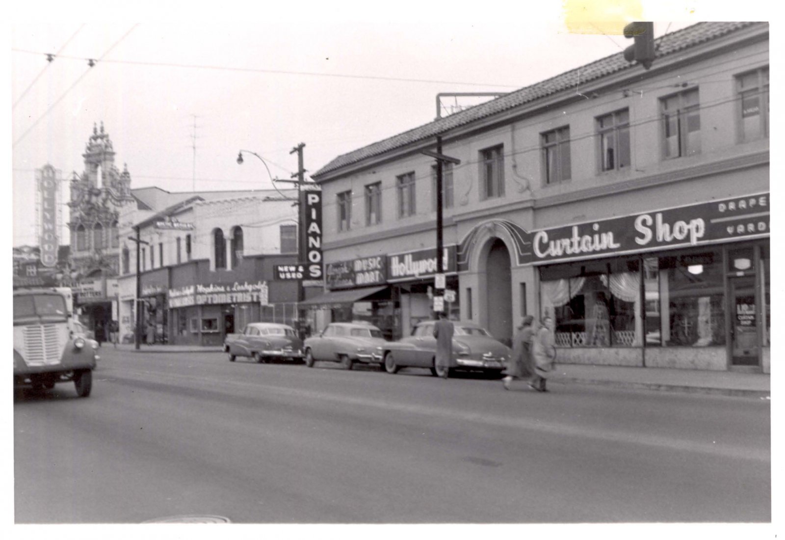 sandy-blvd-east-to-41st-1952.jpg