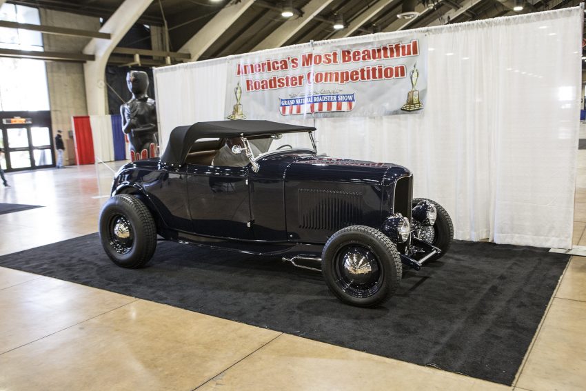 Scott Hawley\'s (Glen Begor) Deuce Roadster.jpg