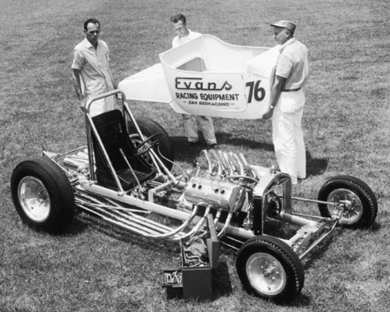 Scotty's '23 T - (left to right) Lloyd Hoving, Cub Barnett, & Charles Scott.jpg