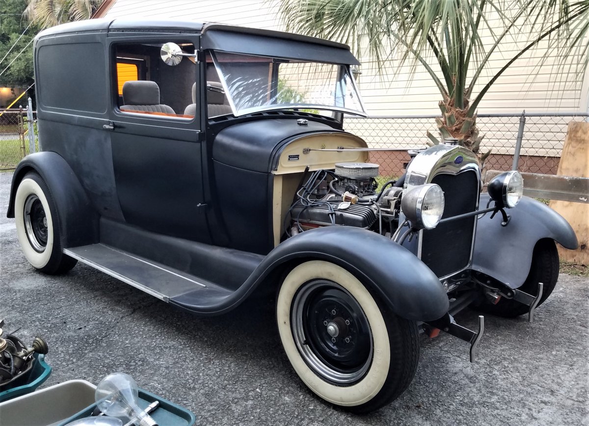 sedan del.jpg