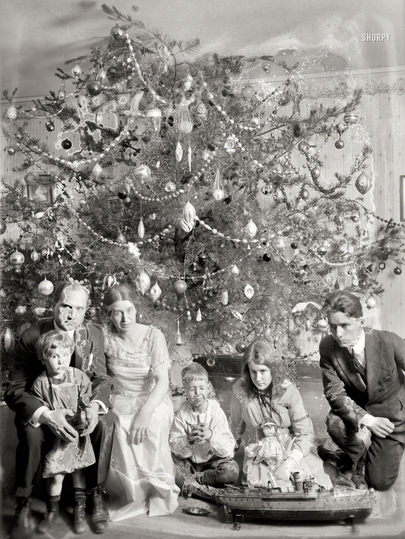 SHORPY-28577u-dickey-xmas.preview.jpeg