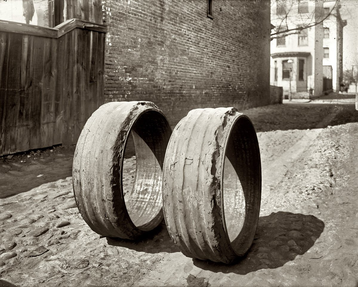 SHORPY-Washington, D.C., circa 1919. Firestone 3,000-mile tires.jpg