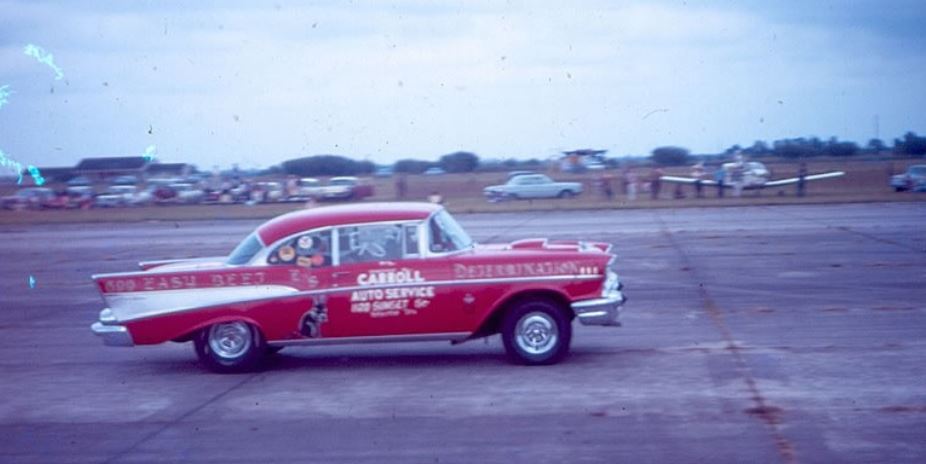 SixFlagsDragWay1967CarrollAutoService.JPG