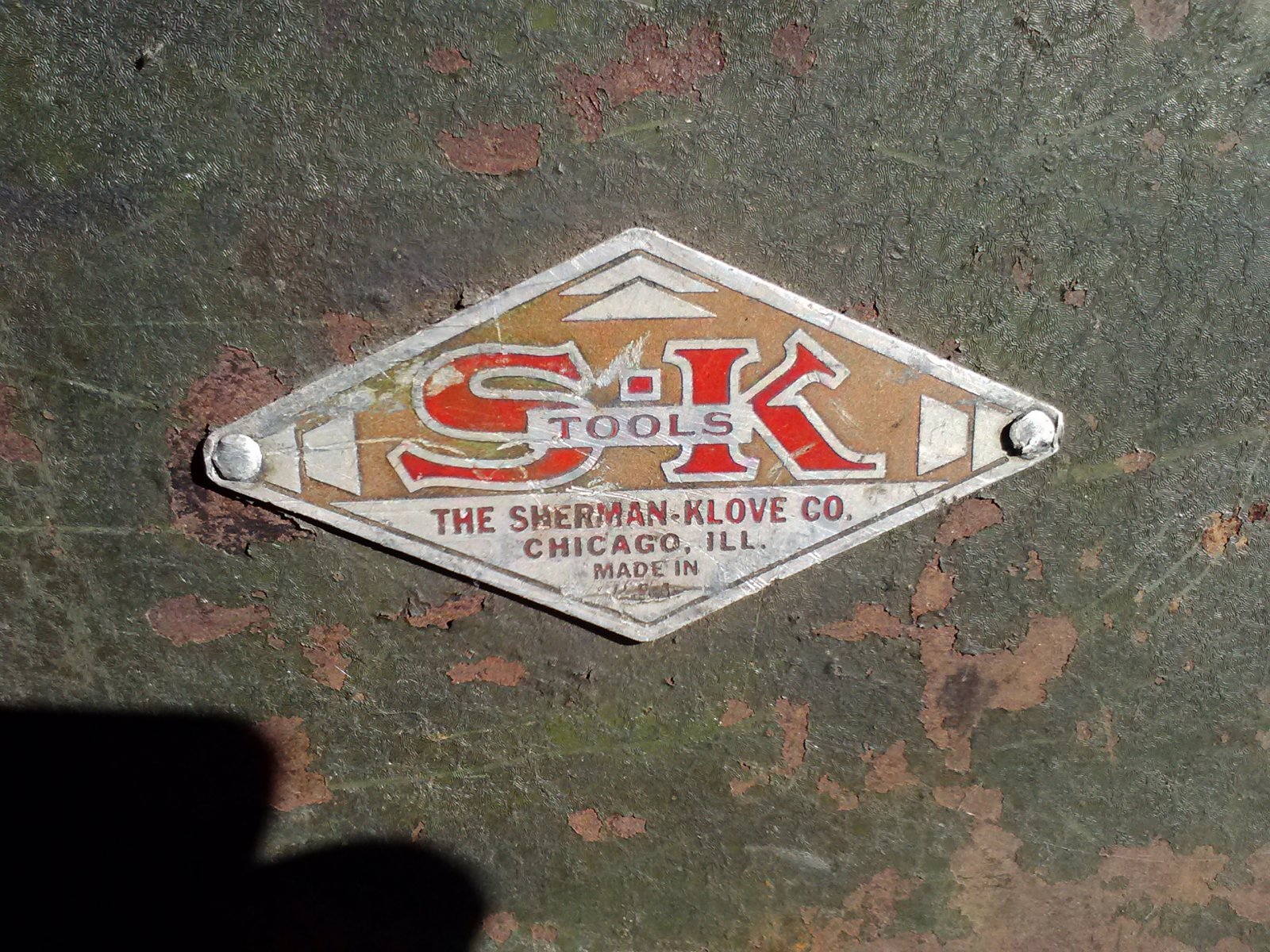 SKbox1.jpg