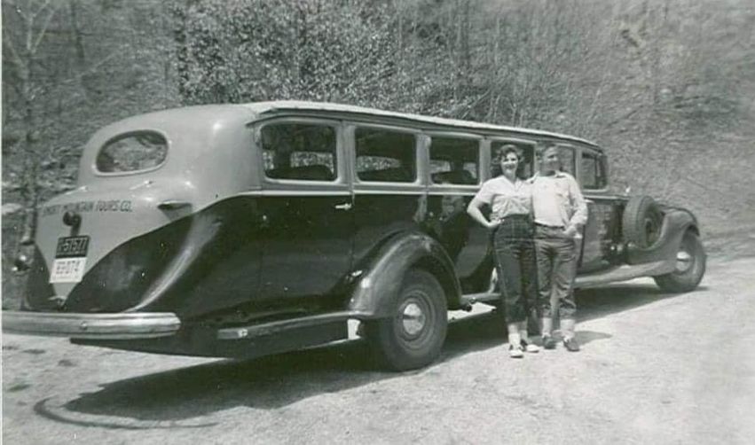 Smoky Mountain Tour vehicle.jpg