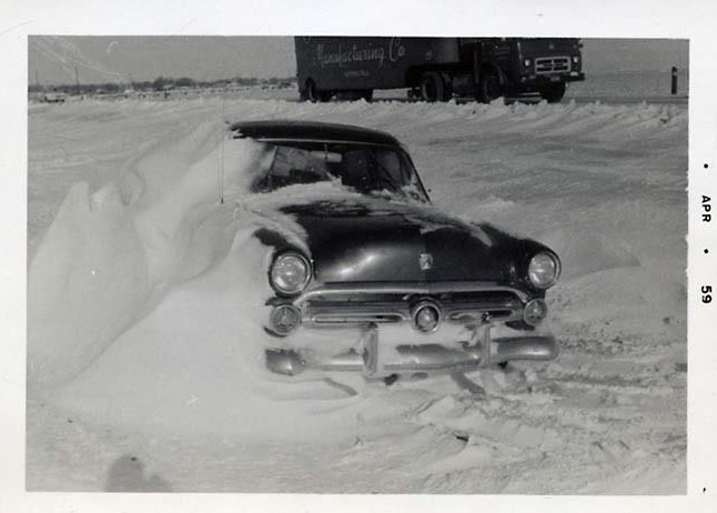 snow drift.JPG