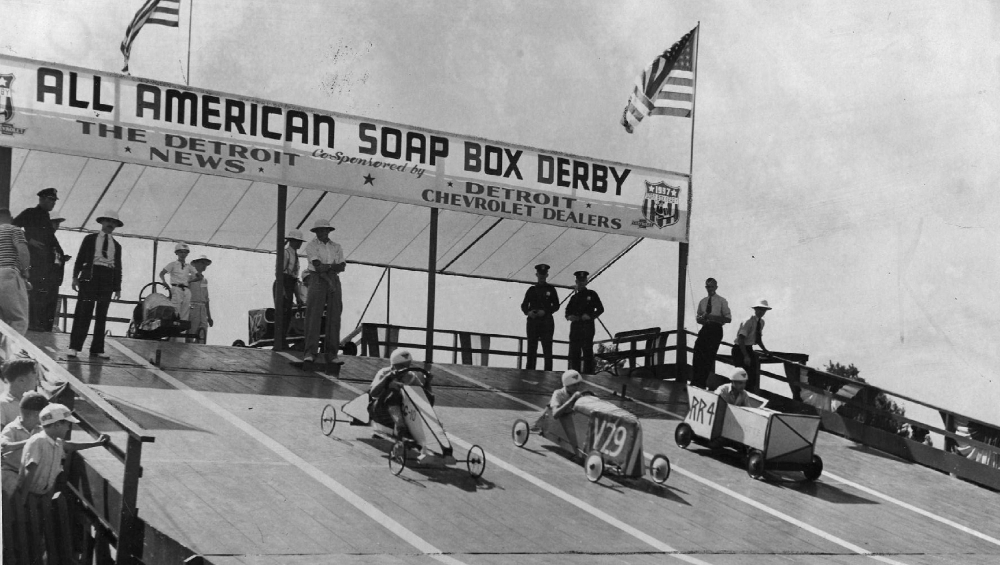 soap-box-derby-1930s-15.jpg