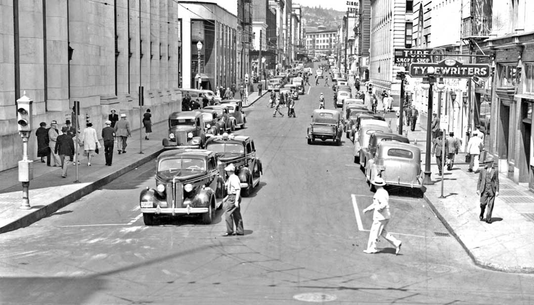 South-West-Stark-Street-Scene-Old-Cars-Circa-1939.jpg