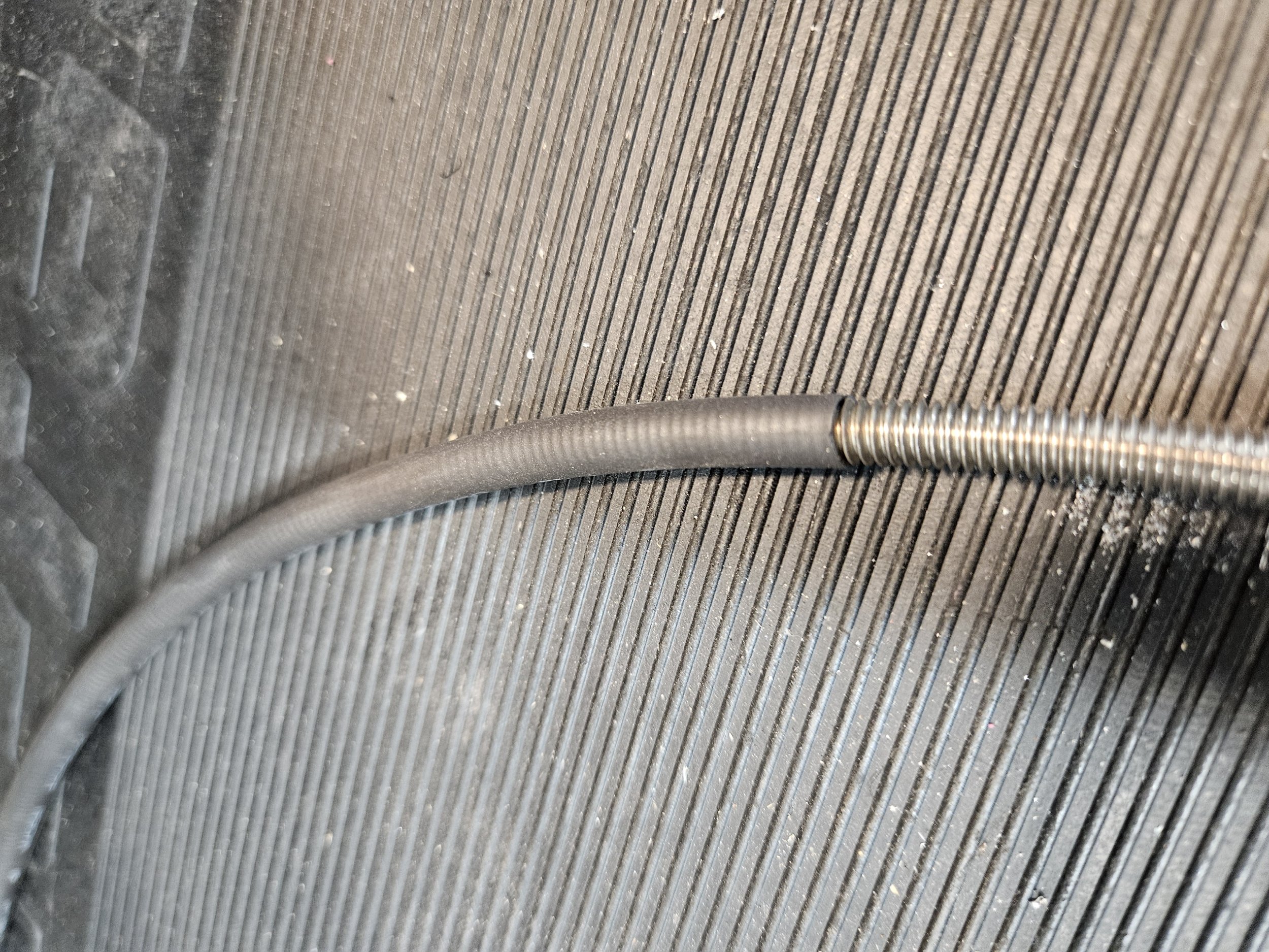 Stainless Threaded Rod with Heat Shrink .jpg