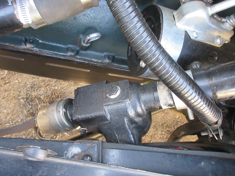 steering box.jpg